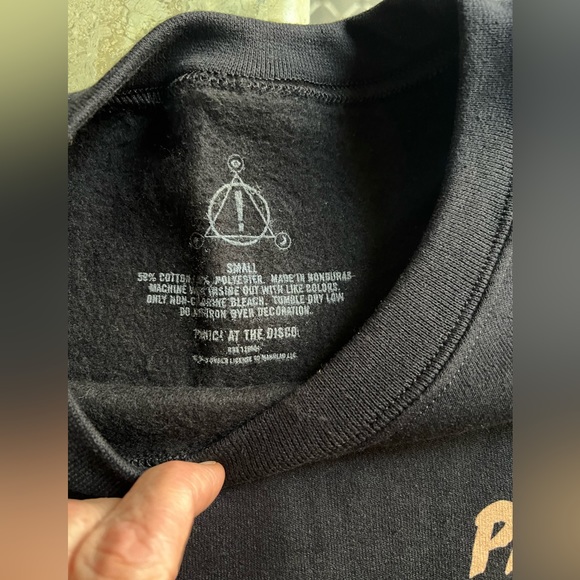 PANIC! AT THE DISCO Official 2018 Pray for the Wicked Crew Neck Crop Sweater S - Picture 10 of 10